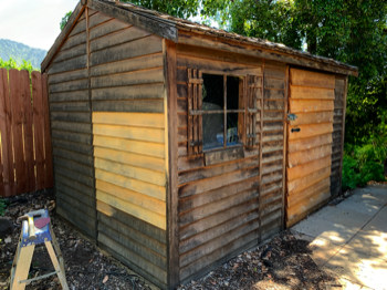 Kit shed sanded and ready for oil